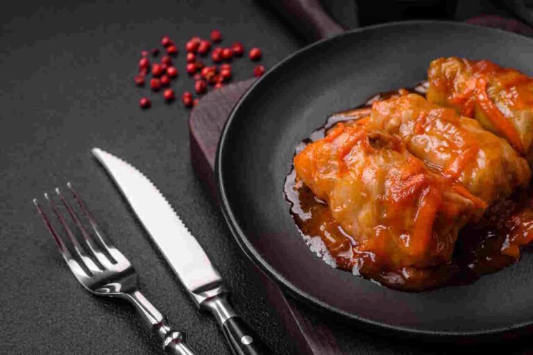 Chou farci cabbage rolls