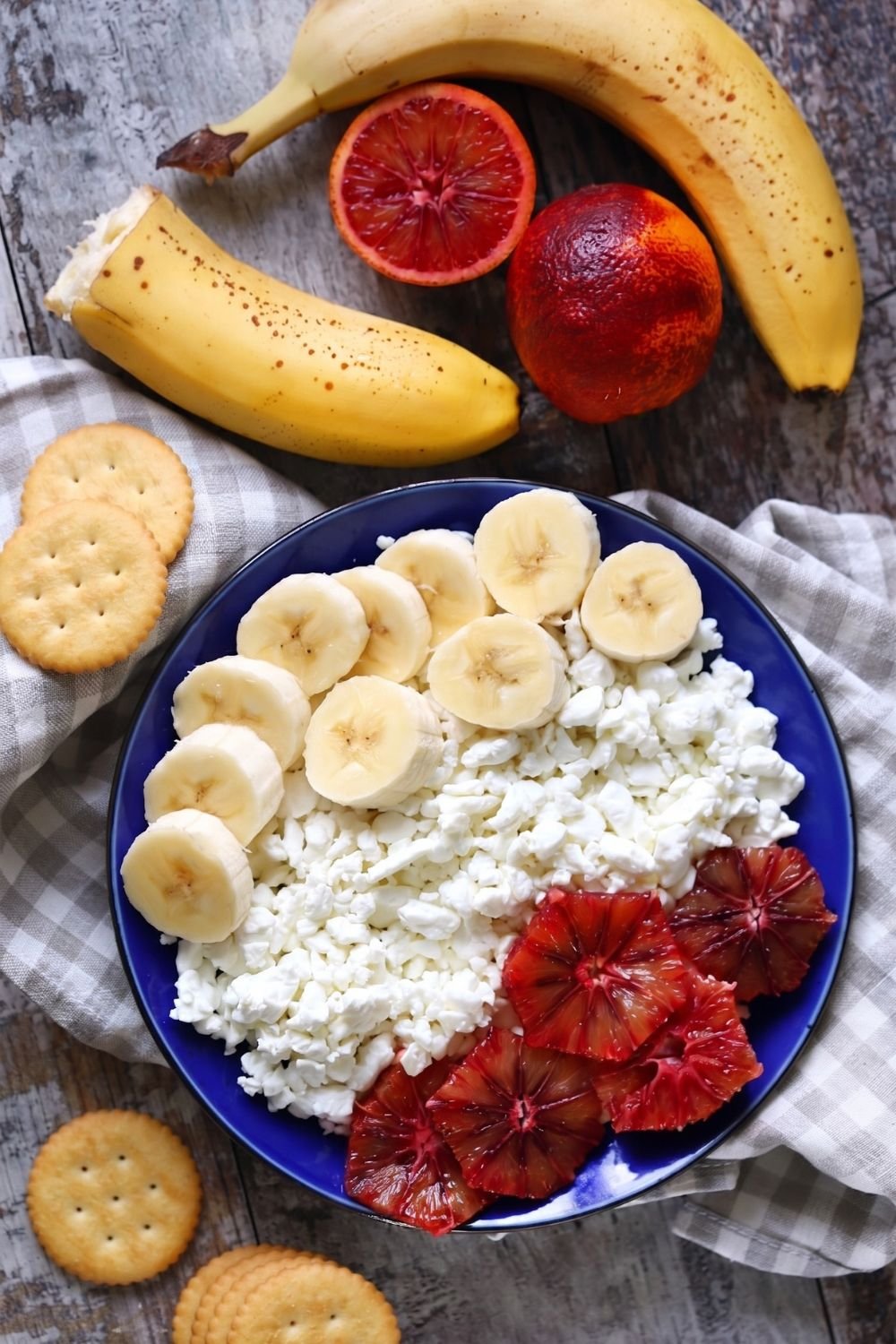 Cottage Cheese, Crackers, and Fruit