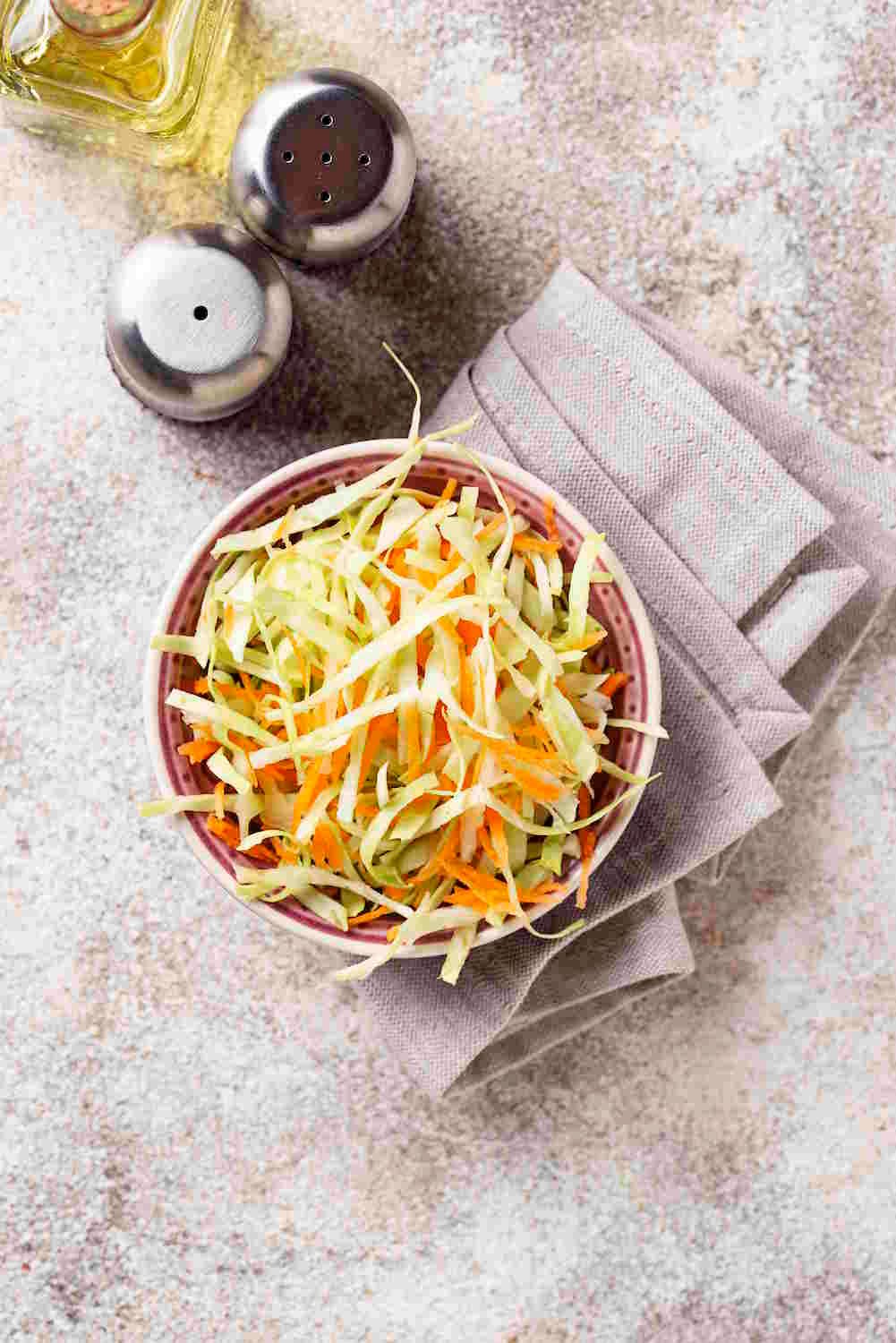 Creamy Keto Coleslaw pin