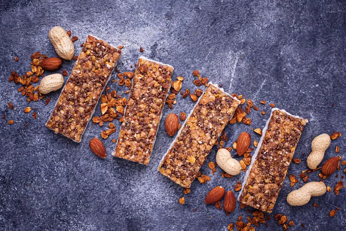 Homemade Granola Bars with Nuts