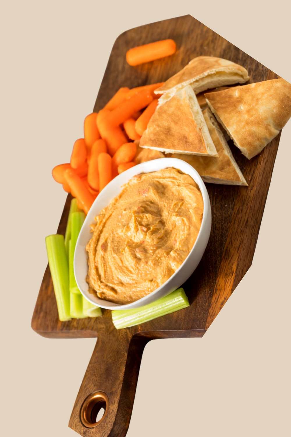 Hummus with pita and vegetables platter