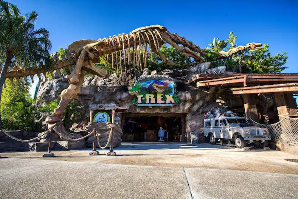 Themed dining such as T-Rex at Walt Disney have something for all of the senses