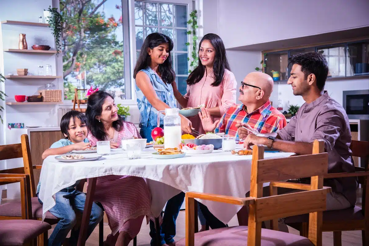 Family Lunch with Grandkids and Grandparents & parents: Creating Lasting Memories Across Generations