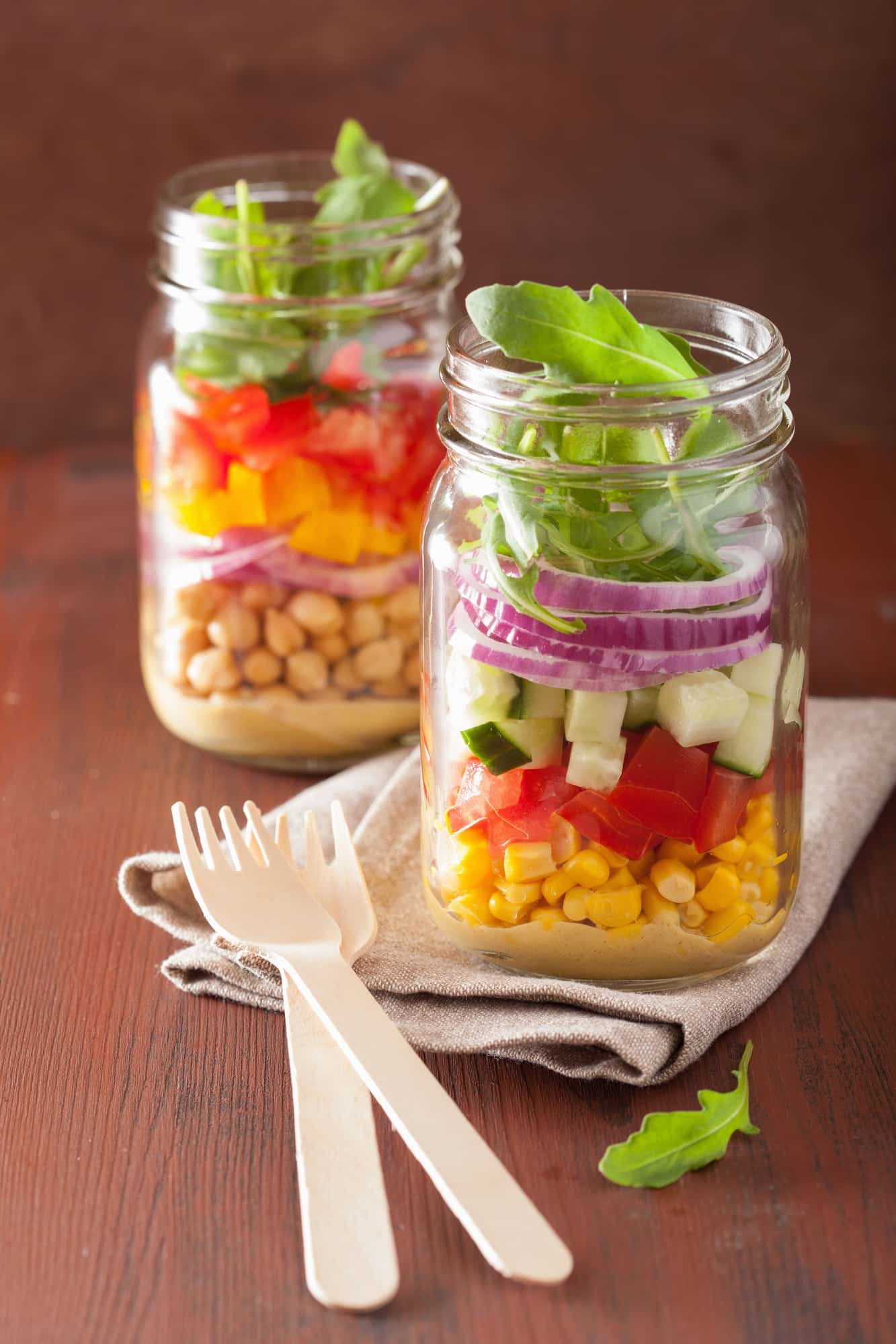 healthy vegetable chickpea salad in mason jar