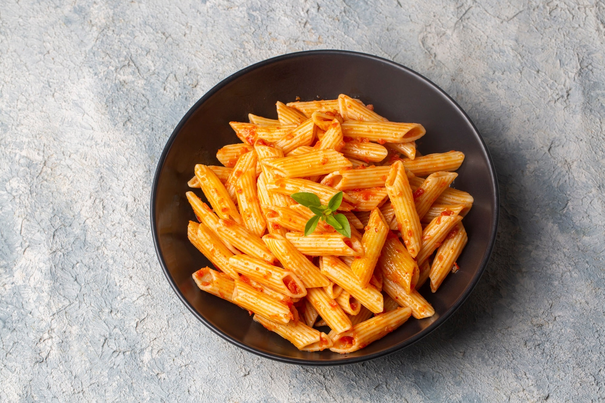 Penne pasta with tomato sauce